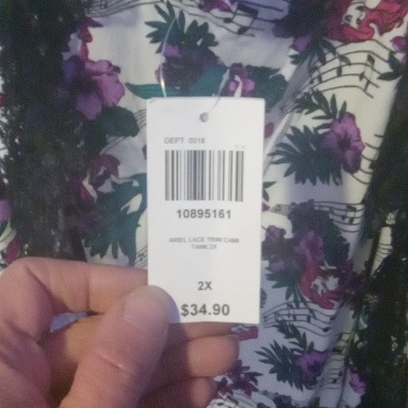 Hot Topic Disney Tank top - Picture 5 of 5